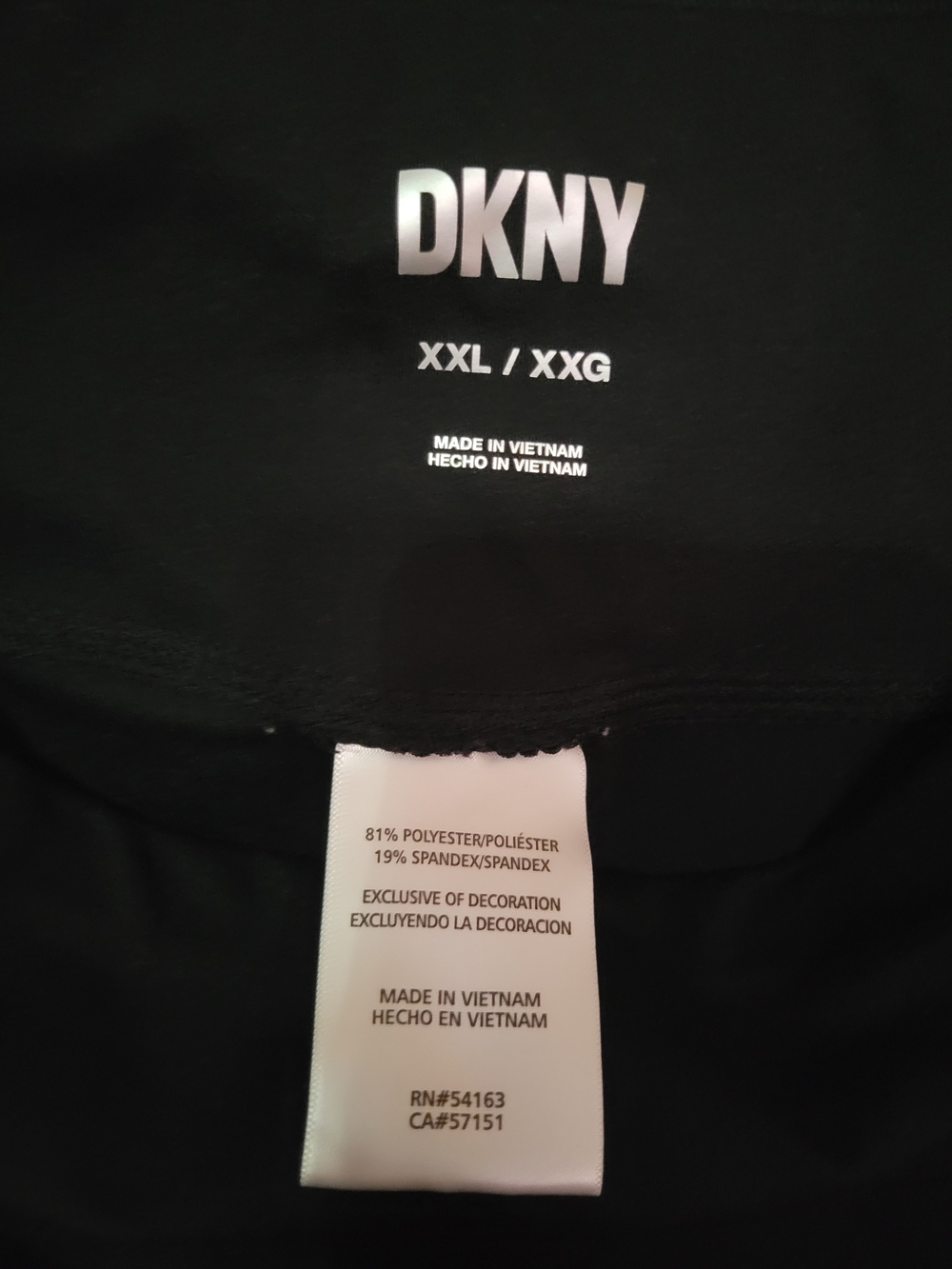 DKNY Black High-Rise Bike Shorts with Side Pocket - Picture 4 of 4